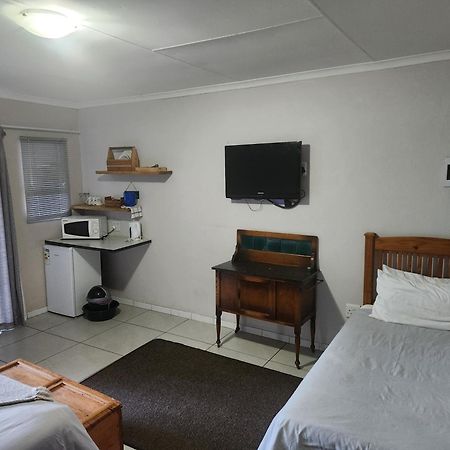 Mimosa Guesthouse Colesberg Dış mekan fotoğraf